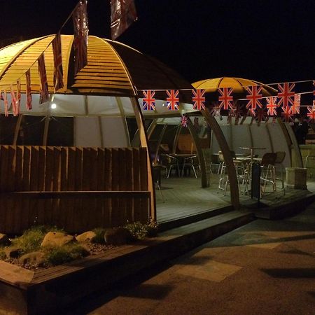 Three Horseshoes Country Inn Barry Luaran gambar