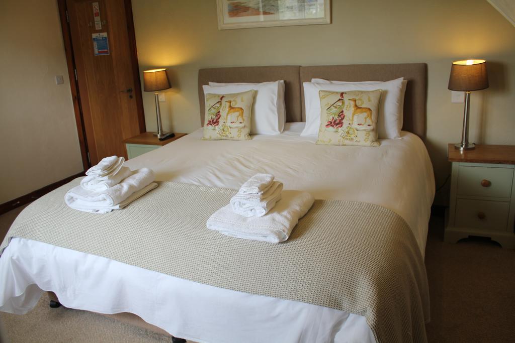 Three Horseshoes Country Inn Barry Luaran gambar