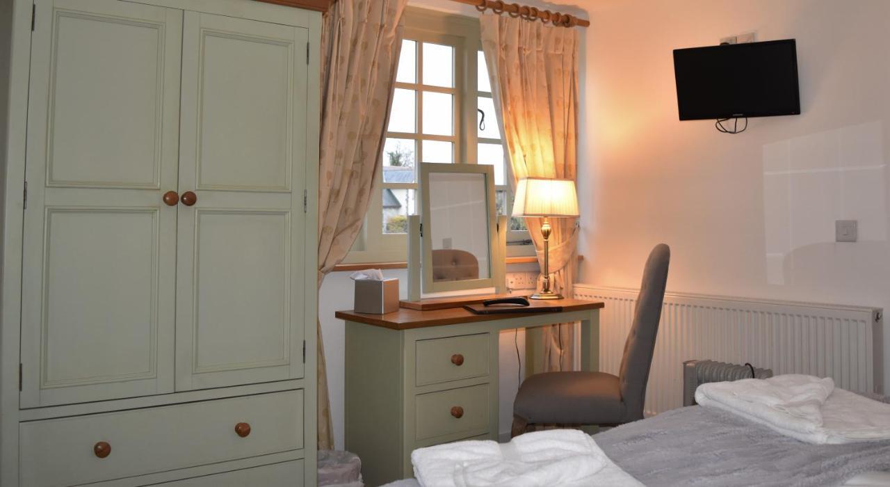 Three Horseshoes Country Inn Barry Luaran gambar